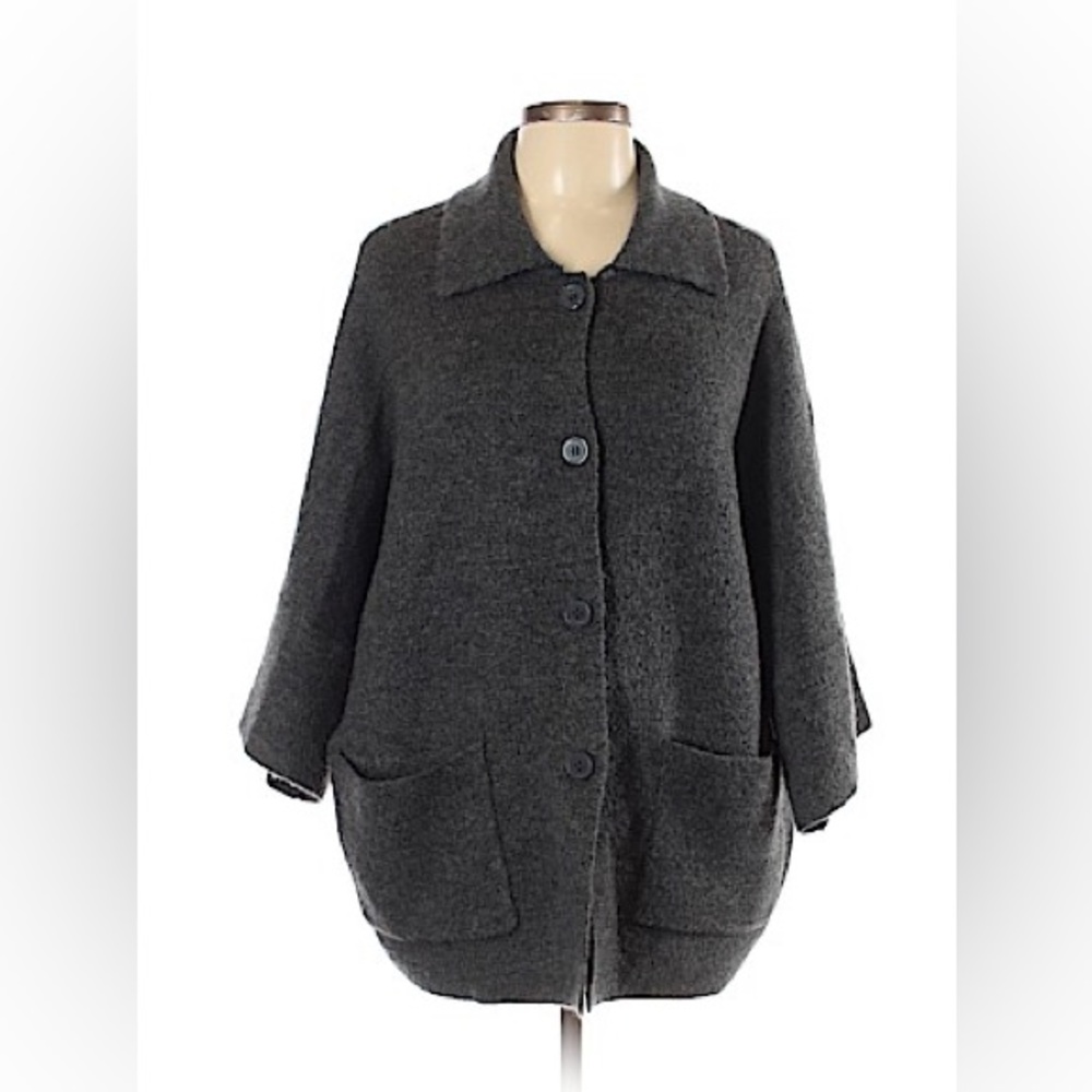 Women’s Large Tahari Sweater